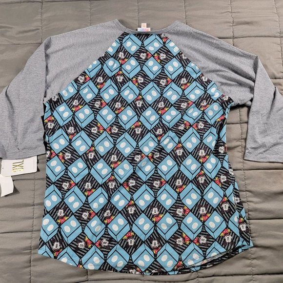 LulaRoe Randy Disney Womens 3XL Gray Blue Shirt Top 3/4 Sleeve All Ove Print - Picture 2 of 10